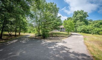 48 Elm St, Berkley, MA 02779
