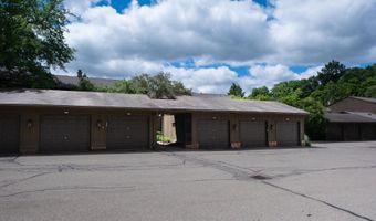 672 Greenhills Dr, Ann Arbor, MI 48105