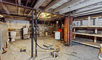 2058 N Belfast Ave, Augusta, ME 04330