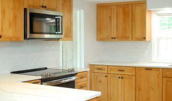 67 Seminole Rd, Acton, MA 01720