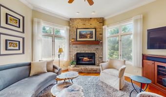 870 Legacy Rdg, Algonquin, IL 60102