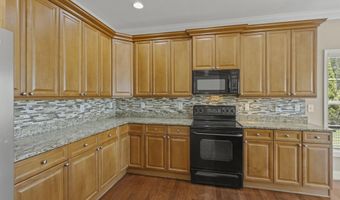 320 Verdana Ct, Boiling Springs, SC 29316