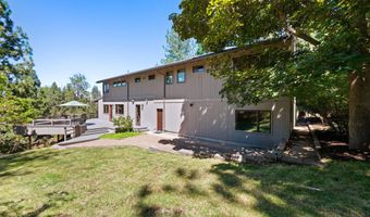 4211 NW Lower Village Rd, Bend, OR 97703