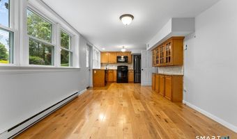 62 Chatham Rd, Berlin, CT 06037