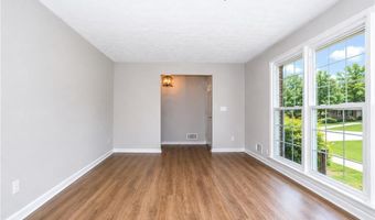 1787 EASTWOOD Dr, Alexander City, AL 35010