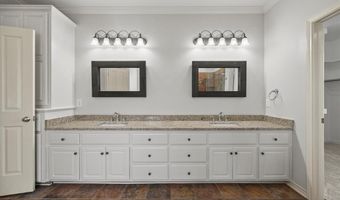 1305 Laurence Dr, Heath, TX 75032