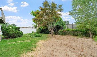 7 Hemlock Ln, Albany, NY 12208