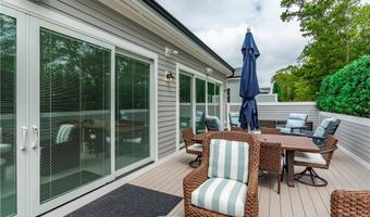 11 Hampton Rd 22, Coventry, RI 02816