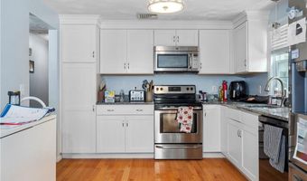 11 Secluded Ct, Cumberland, RI 02864