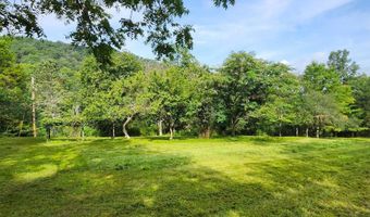 2445 BEAR WALLOW HOLLOW Rd, Augusta, WV 26704