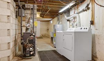21 Citizen St, Cumberland, RI 02864