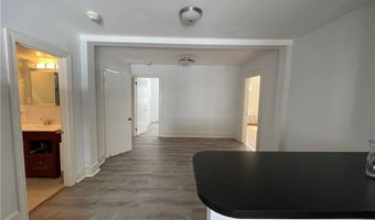 16 Mann Ave 2, Newport, RI 02840