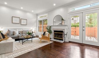 7822 ORACLE Pl, Potomac, MD 20854