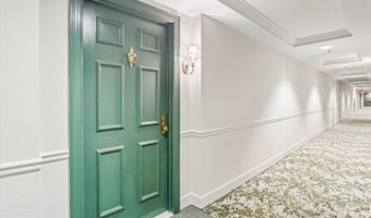 5450 WHITLEY PARK Ter 413, Bethesda, MD 20814