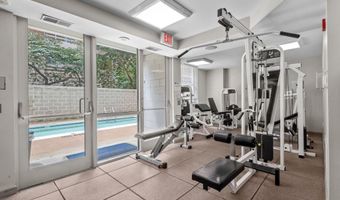 880 N POLLARD St N 224, Arlington, VA 22203