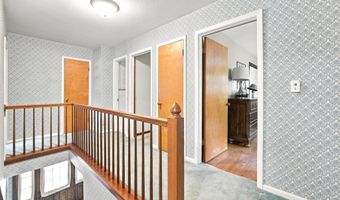 1001 Hickory Hills Dr, Angola, IN 46703