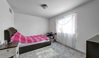5642 WEDDEL St, Dearborn Heights, MI 48125