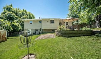 2390 Glenn Dr, Arnold, MO 63010