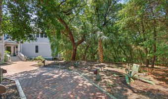 6 Clapper Rail Ct, Bald Head Island, NC 28461