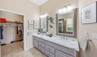 41630 N EMERALD LAKE Dr, Anthem, AZ 85086