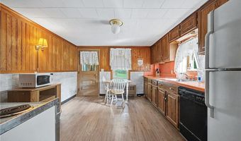 42 Sulyma St, Cumberland, RI 02864