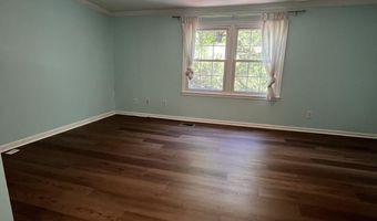5633 INDEPENDENCE Cir, Alexandria, VA 22312
