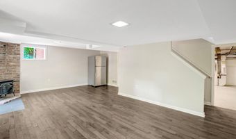 7107 COVENTRY Rd, Alexandria, VA 22306
