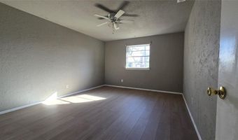 8208 NW 28th Ter, Bethany, OK 73008