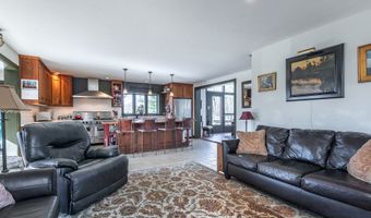19 Hollenbeck Rd, Cornwall, CT 06031