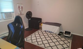 200 Pacific Ave, Beachwood, NJ 08722