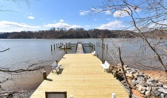 942 SHIPS BELL Ct, Annapolis, MD 21401