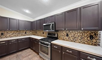 6914 MONARCH PARK Dr, Apollo Beach, FL 33572