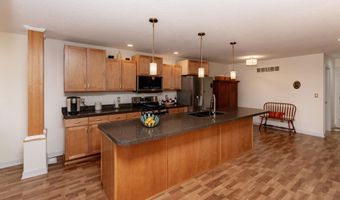 2819 Bristol Dr, Ames, IA 50010