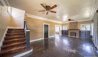 221 S Pine St, Blackfoot, ID 83211