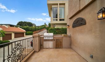 2132 Del Mar Heights Rd, Del Mar, CA 92014