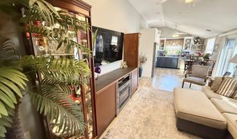 210 Fernwood Dr, Bayville, NJ 08721