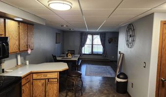 2405 186th St, Clarion, IA 50525