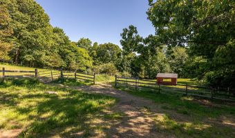 46 Crane Ln, Bethlehem, CT 06751