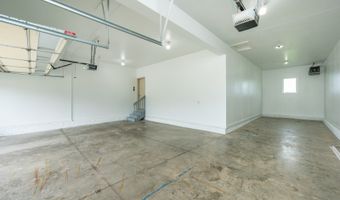 1813 Strauss Ave, Adel, IA 50003