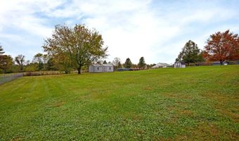 2006 Farmaway Dr, Bardstown, KY 40004