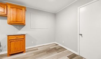 5204 ROBINSON Dr, Alexandria, LA 71301