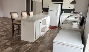 7518 BUCK HEAD Rd, Baxley, GA 31513