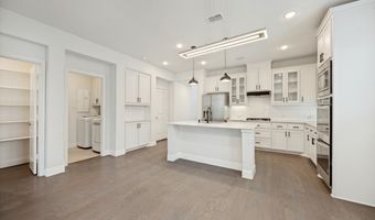 808 Mathew Dr, Anna, TX 75409