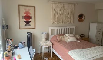 732 N OAKLAND St, Arlington, VA 22203