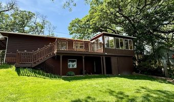 1201 Frank Hall Dr, Albert Lea, MN 56007