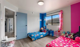 92-1354 Kikaha St, Kapolei, HI 96707