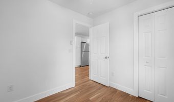 32 W Greenwood, Villas, NJ 08251