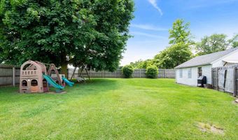 609 Old Brick Rd, Auburn, IN 46706