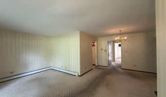 831 S Dwyer Ave A, Arlington Heights, IL 60005