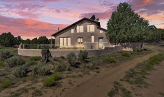 77 North Rd, Carson, NM 87517